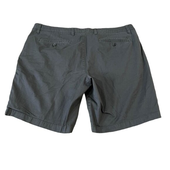 Untuckit Flat Front Shorts Men’s Size 42 Waist Hunter Green Golf Hiking - Picture 4 of 4